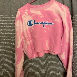 Cropped Bleach Tie Dye Champion Sweatshirt